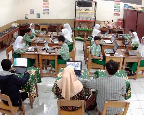 cc7a46cf-5a63-4edb-a16e-992cba5cba92 cc7a46cf-5a63-4edb-a16e-992cba5cba92