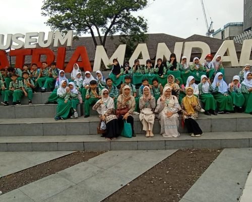 field trip satria mandala